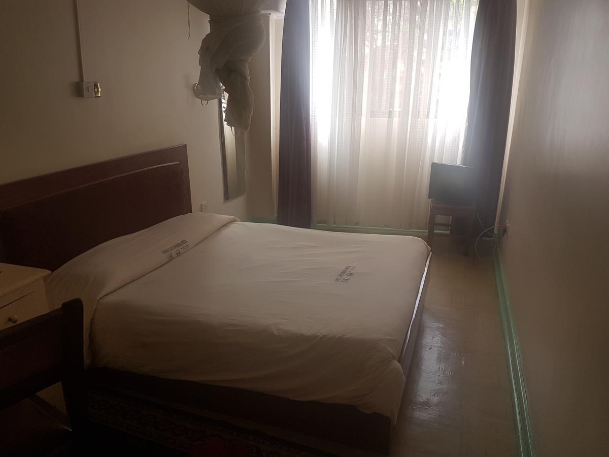 Kenya Continental Hotel ナイロビ エクステリア 写真