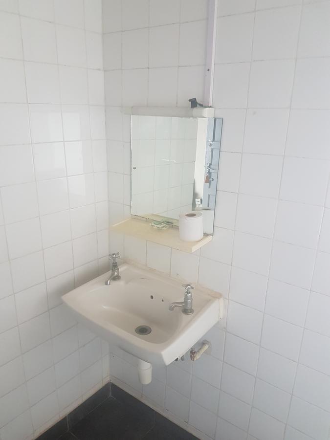 Kenya Continental Hotel ナイロビ エクステリア 写真